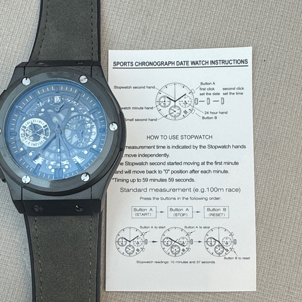 Black and Gray Chronograph Watch - Picture 6 of 6